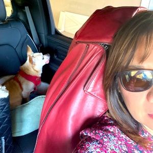 Meet your Posher, Cat